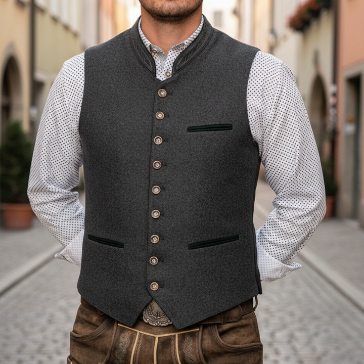 Vest til mænd med denimkrave