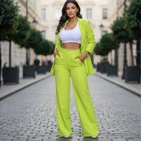 Complete Women's Suit with Pants and Blazer in Quality Material