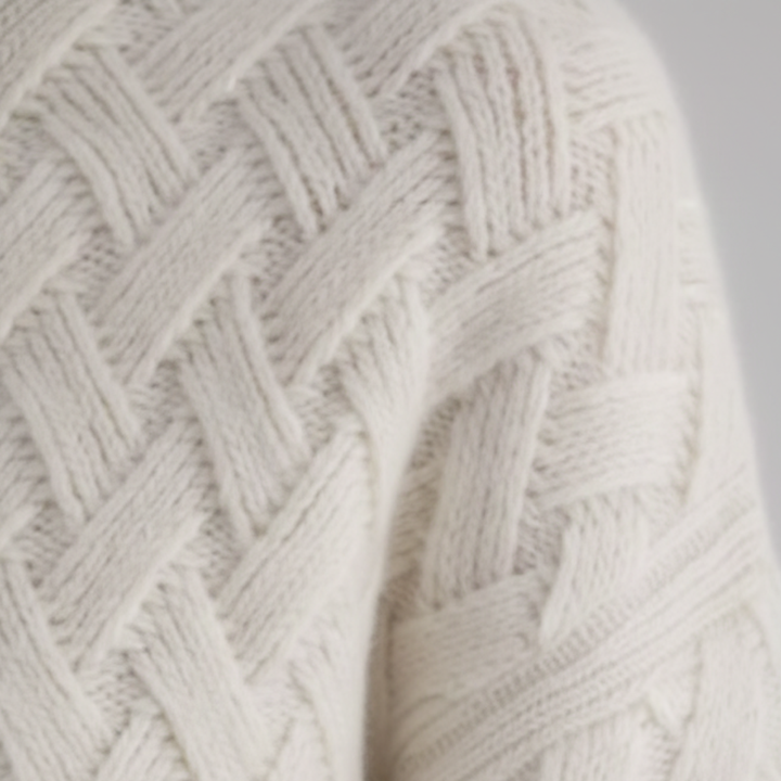 Maglione invernale da donna a collo alto con lavorazione a trecce