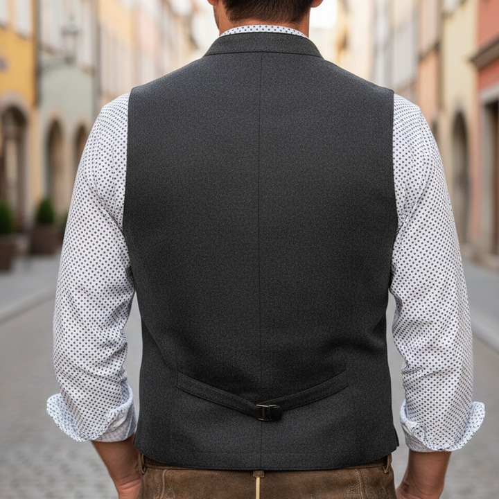 Vest til mænd med denimkrave