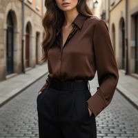 Camicia da donna in raso a maniche lunghe