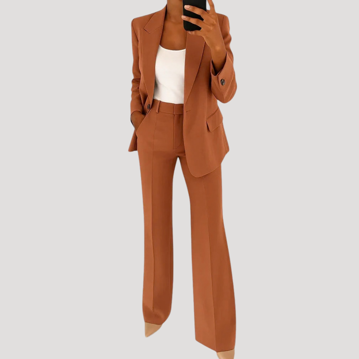 Elegant Slim Fit Sleeveless Smart Silk Suit with Buttons for Women
