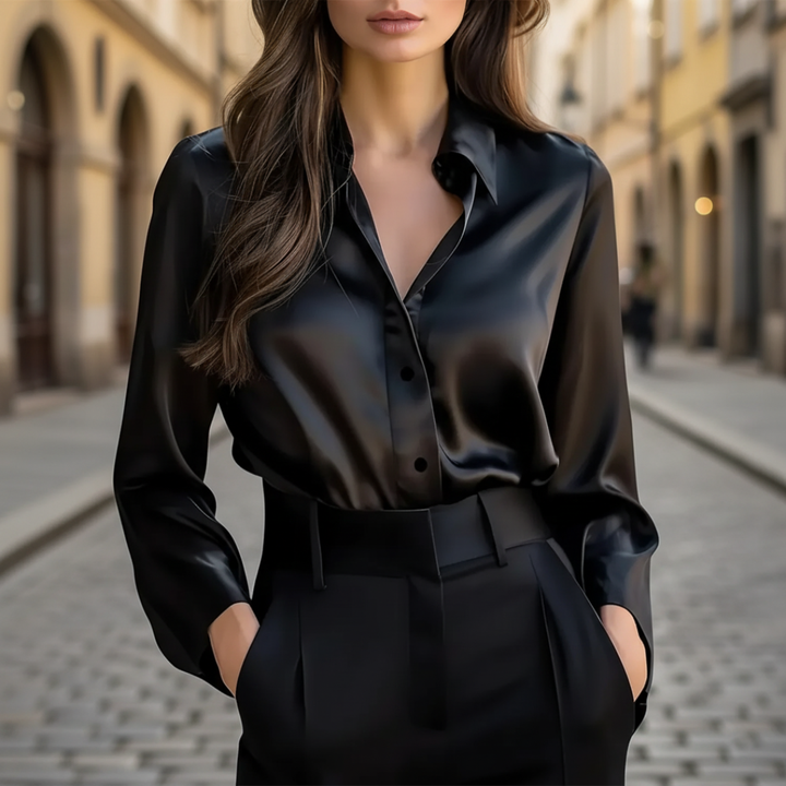 Camicia da donna in raso a maniche lunghe