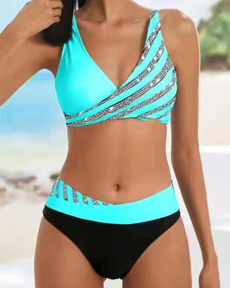 Women's Flattering Printed Bikini Set for Beach 2