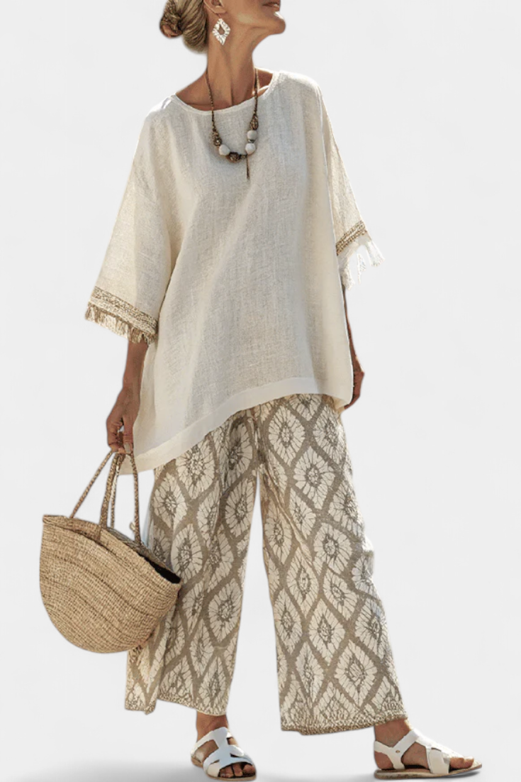 Women's Vibrant Relaxed Casual Summer Outfit 1