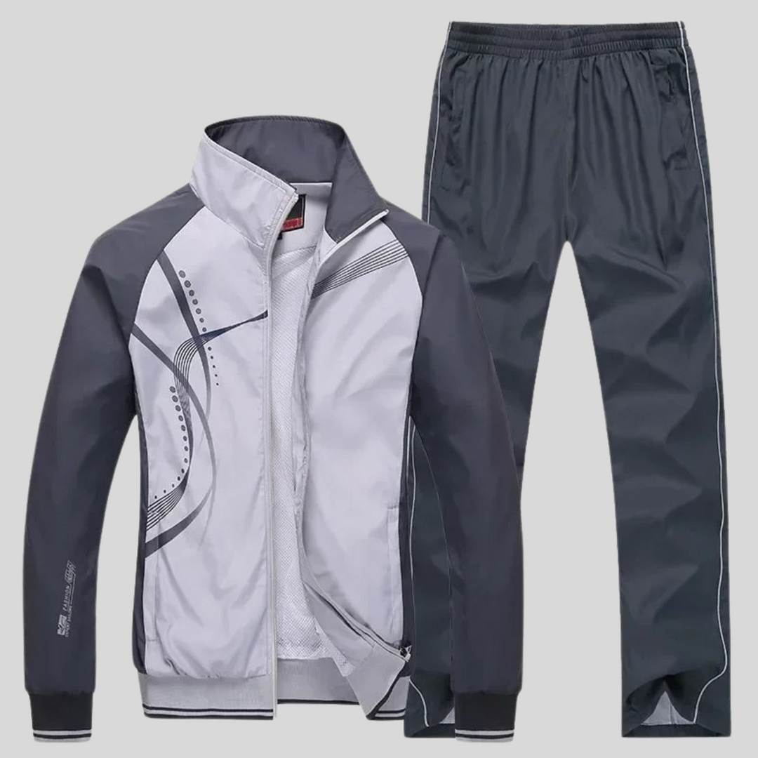Sporty Thermal Long Sleeve Set for Men with Loose Fit