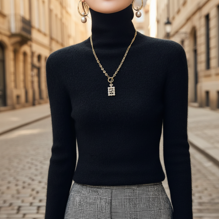 Maglione da donna a girocollo in materiale morbido
