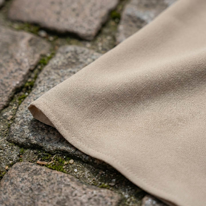 Completo due pezzi da donna in velluto senza maniche aderente con bottoni elegante  