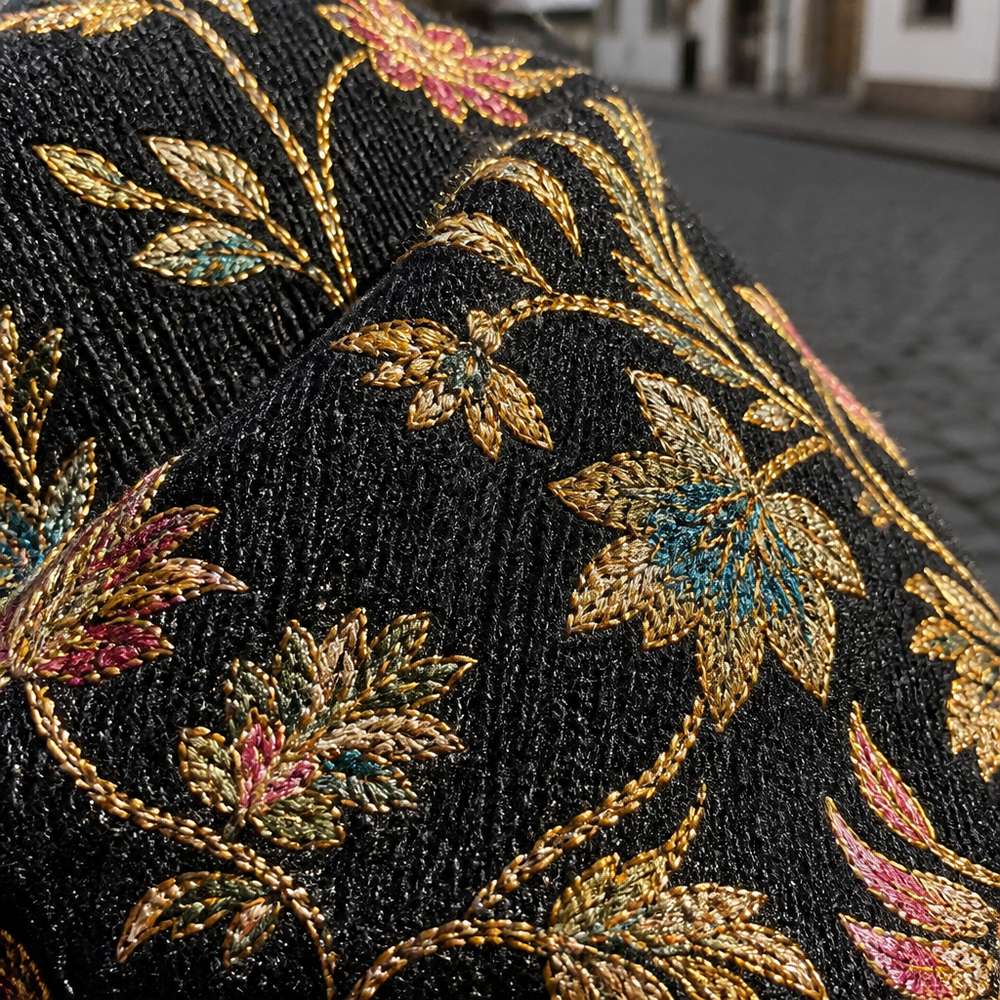 Women's Embroidered Vine Balloon Sleeve Turtleneck Sweater - Black Golden Vine