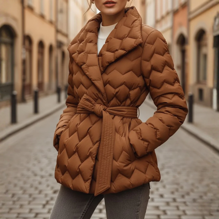 Cappotto trapuntato da donna con cintura